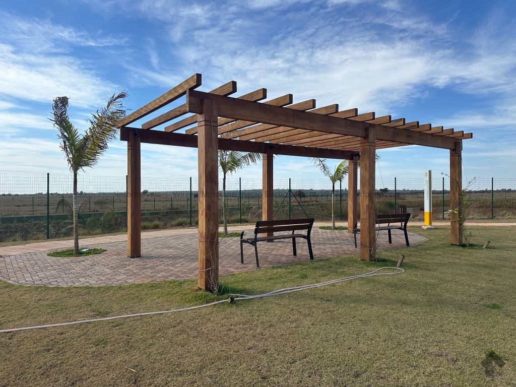 imgi_56_1754935418_25550